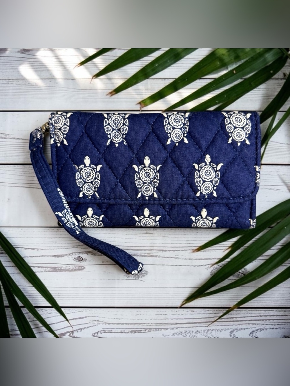 💙VERA BRADLEY💙Sea Turtles Tech Wallet Wristlet/NWOT